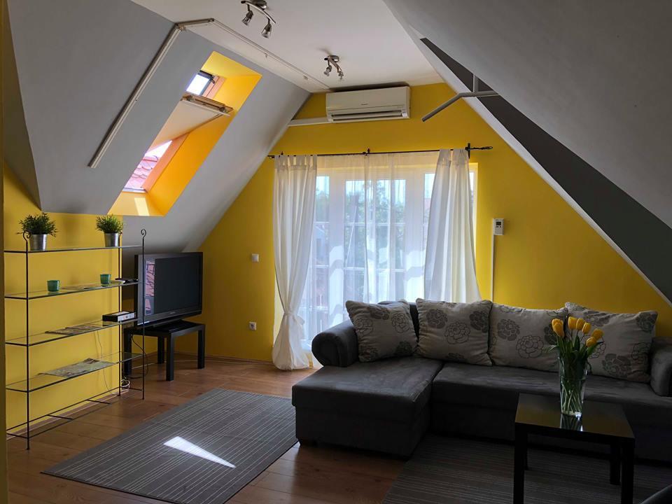 Tulipan Villa Panzio Szolnok Luaran gambar